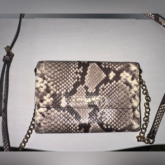 MICHAEL Michael Kors Handbags - Michael Kors snake skin crossbody wallet.